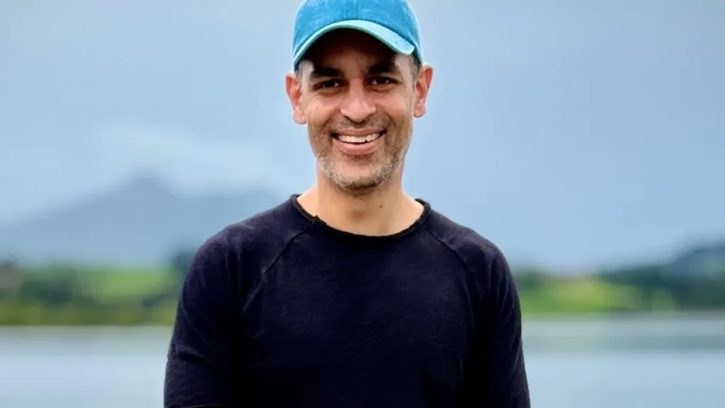 Ankur Warikoo Shares 3 Skills to Become Harder to Replace